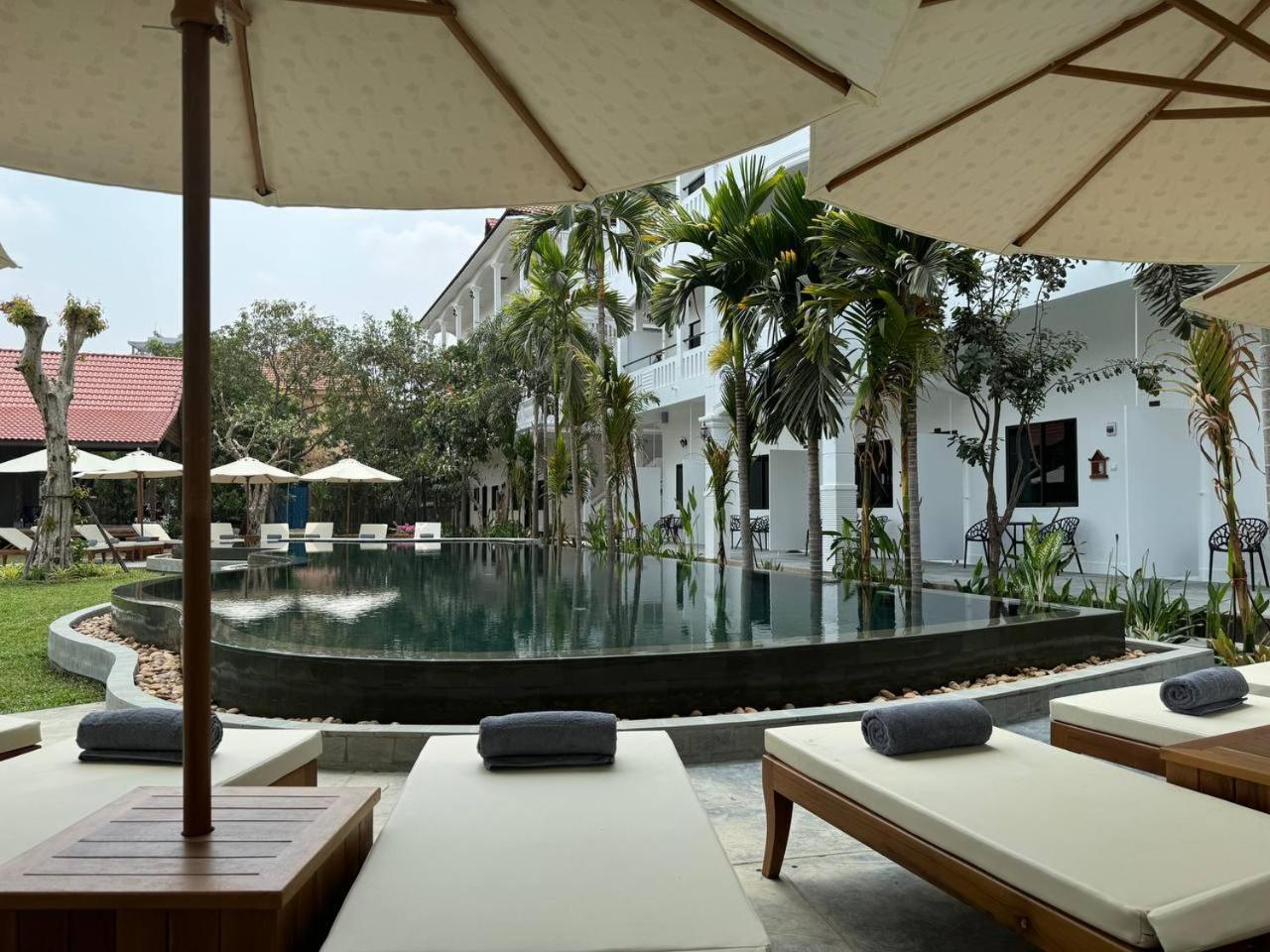 The Urban Hotel Siem Reap Ngoại thất bức ảnh